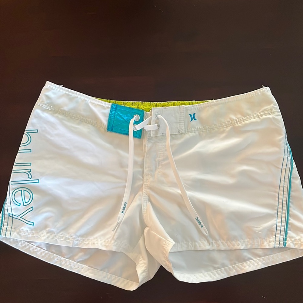 💥Host Pick💥 Hurley Tie Front Shorts